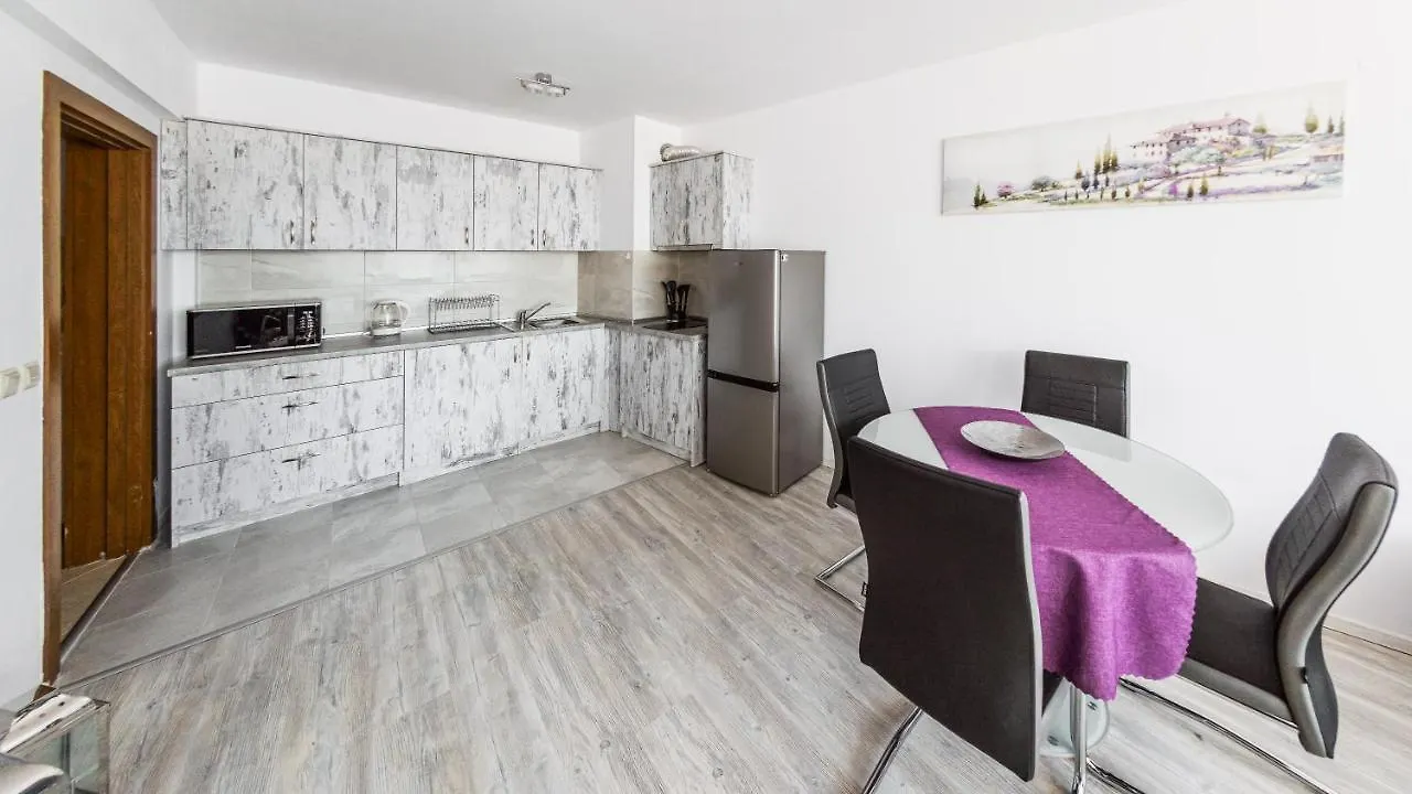 בנסקו Next To Gondola. Cosy & Elegant 2 Bedroom Apartment In Neon Complex 0*,  בולגריה